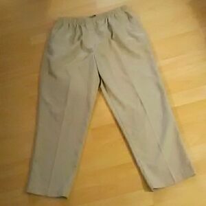 FREE🌕🌕🌕🌕⏩▶Beige tan color pant